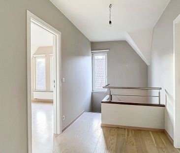 Villa te huur in Sint-Niklaas voor € 1.700 met 4 slaapkamers - Foto 5