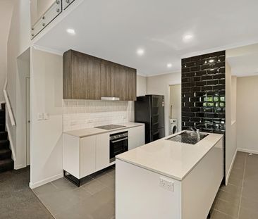 24/16 Orpen Street, Greenslopes QLD 4120 - Townhouse For Rent | Domain - Photo 3