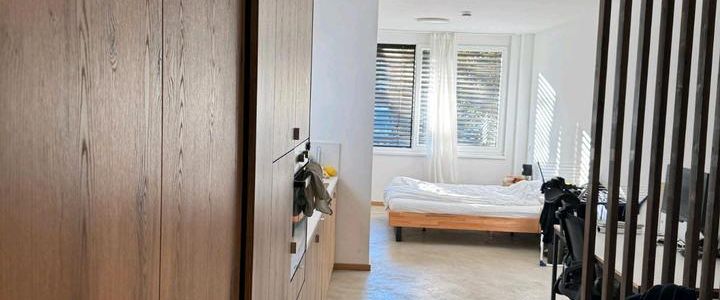 Karlshöhe- Helles, ruhiges Zimmer in Stuttgart Süd - Foto 1