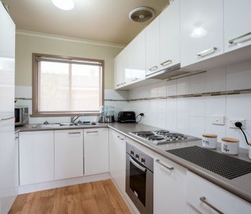 Home For Rent - Photo 6