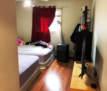 GREAT TERA LOSA 3 BED, 2 BATH, CONDO W/ OPEN FLOOR CONCEPT & OUTDOO... - Photo 6