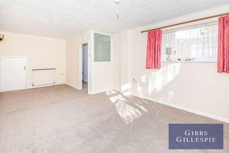 Vine Road, Stoke Poges, SL2 - Photo 3