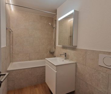 Komplett renovierte Wohnung in stadtnaher und dennoch ruhiger Lage - Photo 3