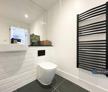 1 bedroom flat to rent - Photo 6