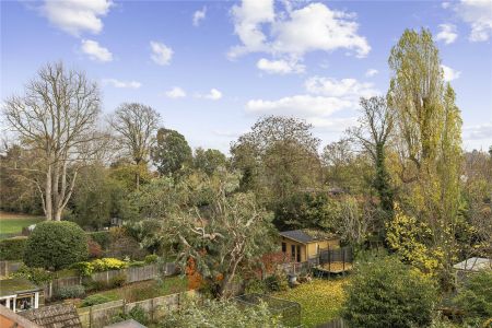 Effingham Road, Long Ditton, Surbiton, Surrey, KT6 flat to rent - Photo 5