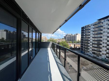 For Lease - 127 Broadway Avenue Unit# 512, Toronto, Ontario - Photo 3