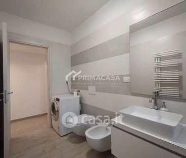 Quadrilocale in Affitto in Via Valenza 5 a Milano - Foto 4