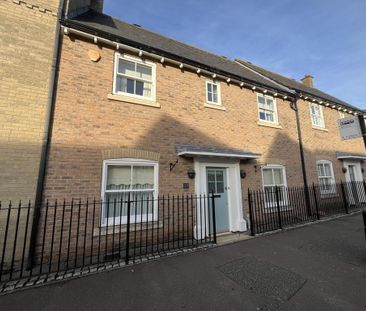 2 bedroom terraced house to rent - Photo 1