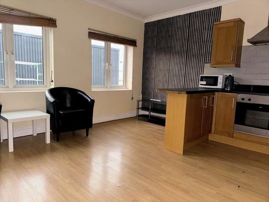 1 bedroom flat to rent - Photo 1