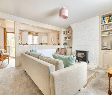 2 bedroom terraced house to rent - Photo 3