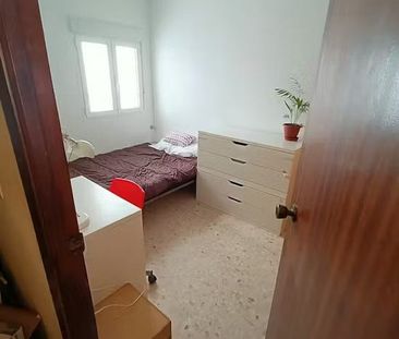 Calle San Hermenegildo, Sevilla, Andalusia 41003 - Photo 4