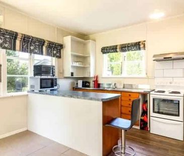 Freshly Tickled-Up and Ready for You – Your New Bryndwr Home - Photo 3