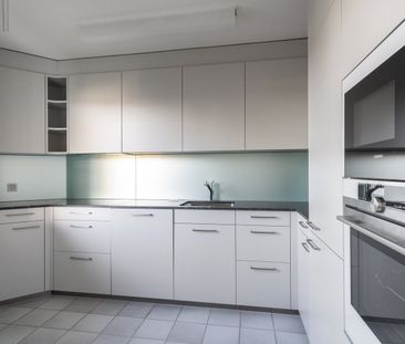 Neu renovierte Wohnung mit grossem Balkon! - Photo 3