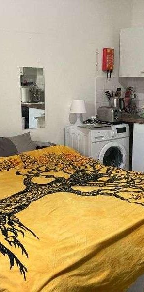 Victoria Road, London, N4 - Photo 1