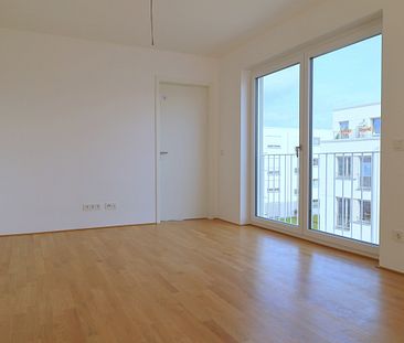 HIER KÖNNEN SIE SOFORT EINZIEHEN! 3 Zimmer Wohnung im 2. OG mit Küche & Stellplatz *Erstbezug* - Photo 2