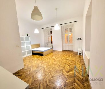 Przestronna Słoneczna kawalerka, blisko Galerii Krakowskiej - Photo 1