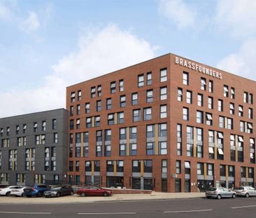 Extra Large High Double Ensuite - Photo 1