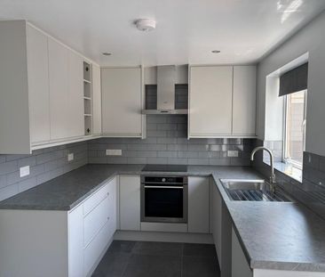 Deene Close, Market Harborough - Photo 6