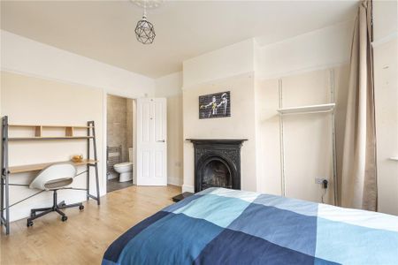 4 bedroom semi-detached house to rent - Photo 2