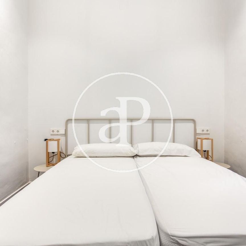 Flat for rent with views in San Francesc (Valencia) - Photo 1