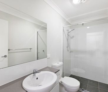 Beautiful Built Home with Alfresco Living! - Photo 4