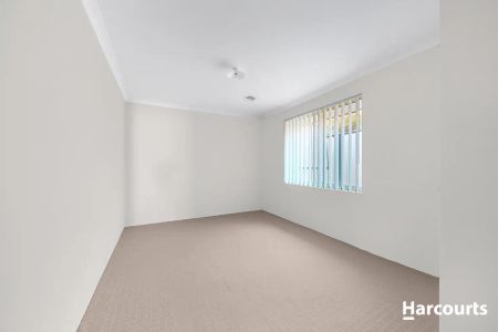 27 Caldwell Turn, Clarkson WA 6030 - Photo 4