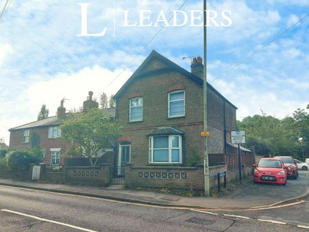 1 bedroom in a house share to rent - Photo 5