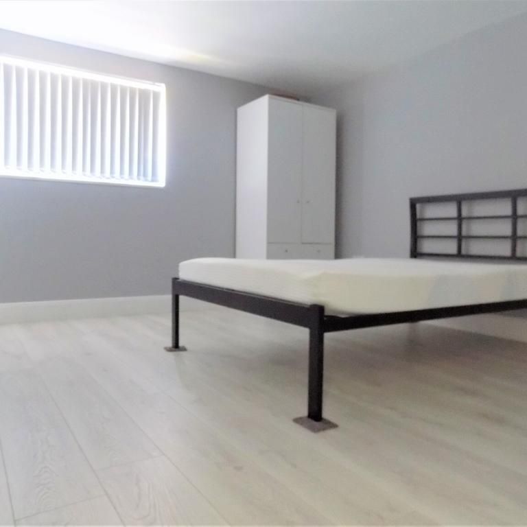 1 bedroom house of multiple occupation to rent - Photo 1