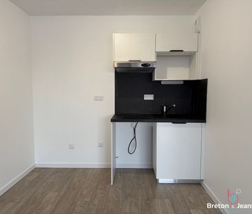 Location Appartement 2 pièces 45m² - Photo 2