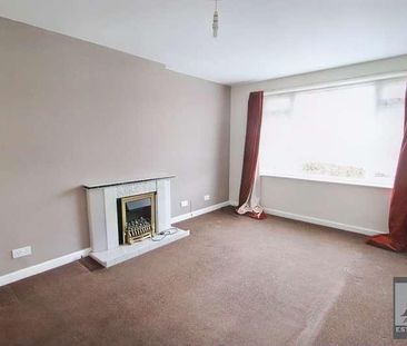 Worle, BS22 - Photo 4