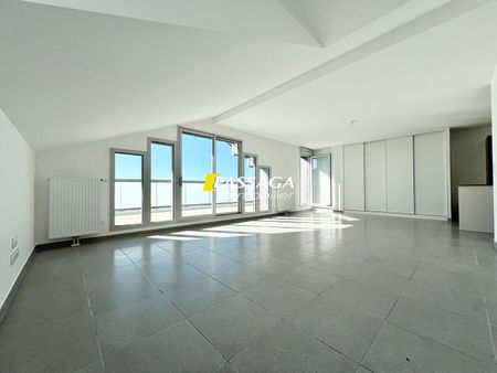 Location Appartement 4 pièces 95m² - Photo 5