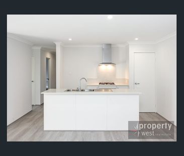 Brand New 4x2 in the Heart of Banksia Grove – Low Maintenance Livin... - Photo 4