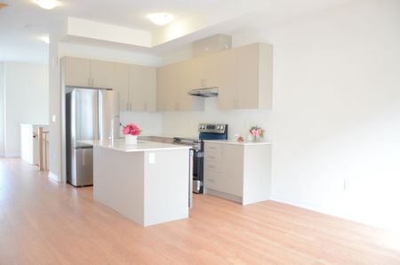 For Lease - 3 Russell Wice Avenue, Richmond Hill, Ontario - Photo 5