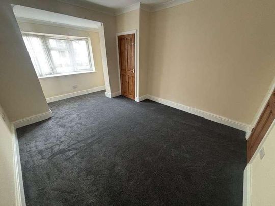 Bills Included, Granville Street, PE21 - Photo 1