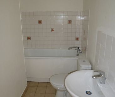 Location Appartement 3 pièces 57m² - Photo 4