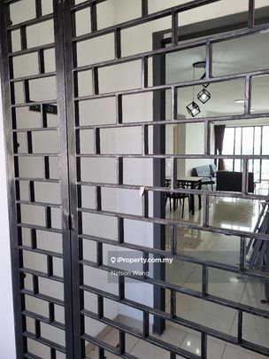 Univ 360 Place, Serdang Jaya, Seri Kembangan - Photo 1