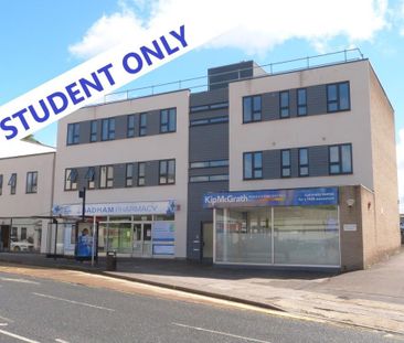 1 bedroom in a flat share to rent - Photo 4