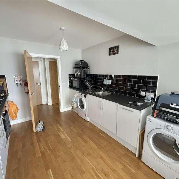Mount Wise, Newquay, TR7 - Photo 1