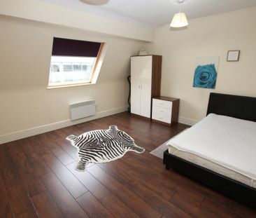 2 bedroom apartment to rent - Photo 3