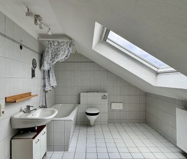 Haan Zentrum - Fußgängerzone! Großzügige Dachgeschosswohnung mit 2,... - Photo 5