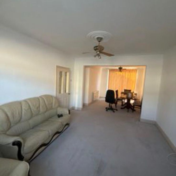 Room in a Shared House, Brook Road, IG2 - Photo 1