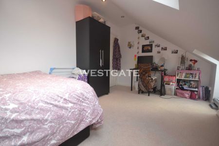 Price £3,900 pcm - Available 01/07/2026 - Furnished - Photo 3