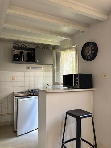 Location Appartement 2 pièces Meublé 30m² NIORT 79000 - Photo 5