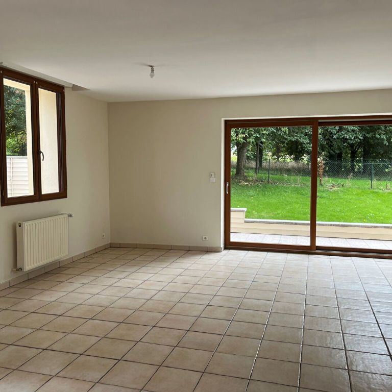 Maison Betton 117 m2 Hors lotissement - Photo 1