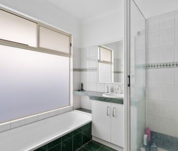 Brick Home 4x2 - Photo 4