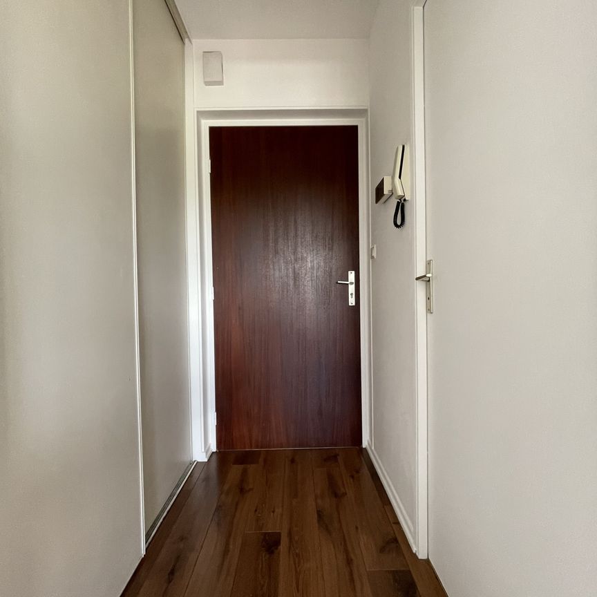 Location Appartement 1 pièce 23m² ONET LE CHATEAU 12850 - Photo 1