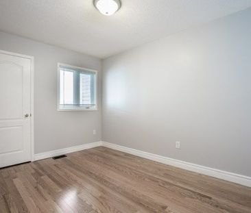 For Lease - 66 Carnoustie Crescent, Richmond Hill, Ontario - Photo 3