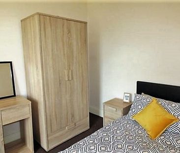 Room in a Shared House, Beaconsfield Road, CV2 - Photo 3