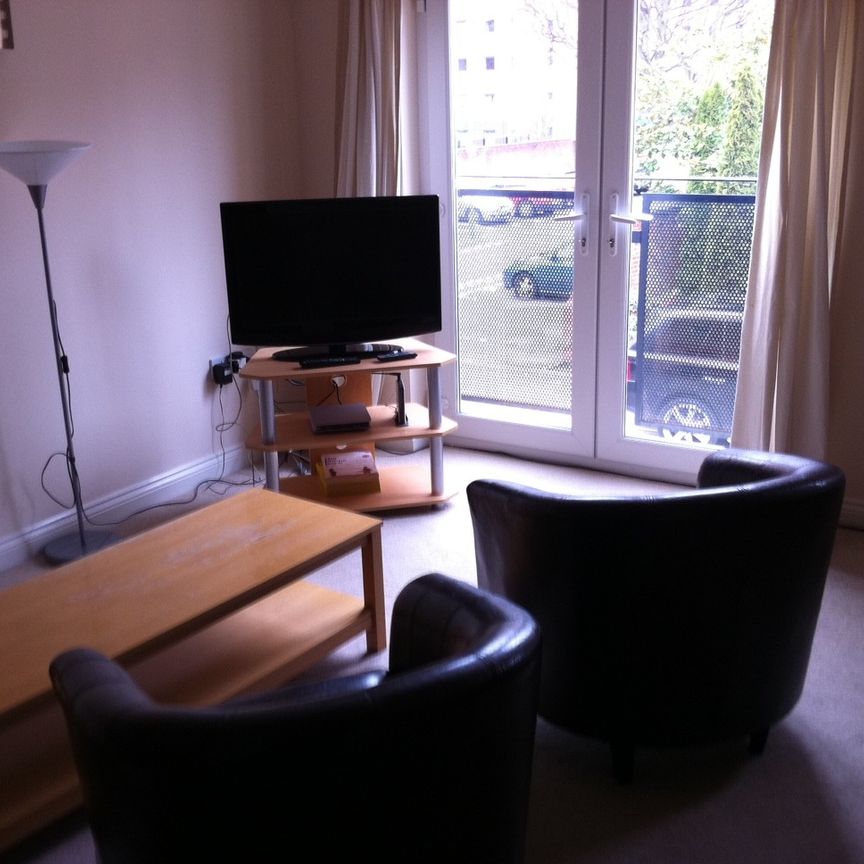 WhiteStar Place, Southampton, SO14 - Photo 1