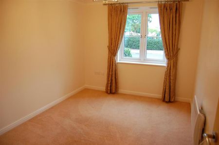 2 bedroom apartment to rent - Photo 2